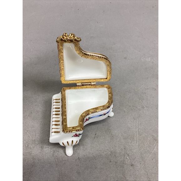 Lefton China 1997 #11176 - Piano Hinged Trinket Box Pink Flowers - Picture 8 of 11